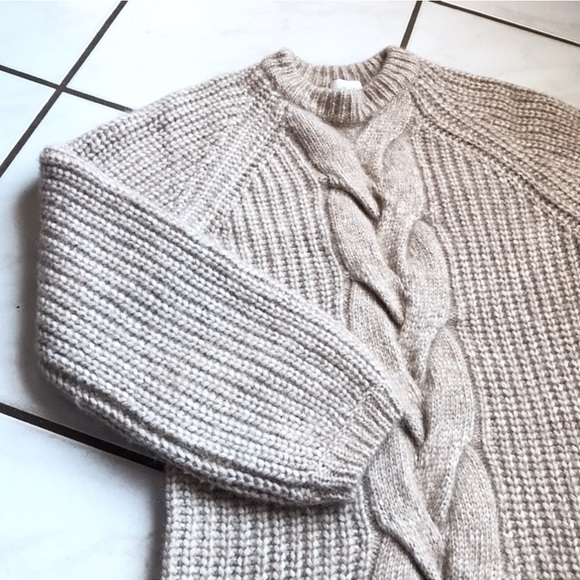 EUC Wilfred Oatmeal Debourg Sweater - Picture 5 of 8